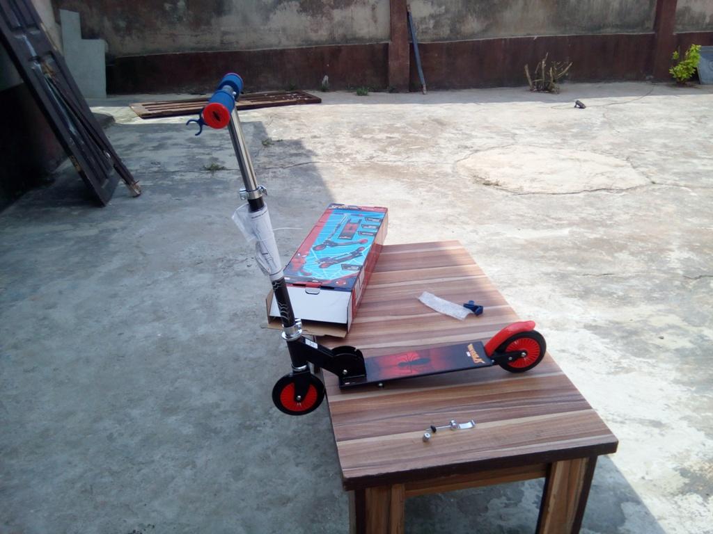 SPIDER-MAN STREET WHEELZ FOLDING SCOOTER For sale in Nigeria