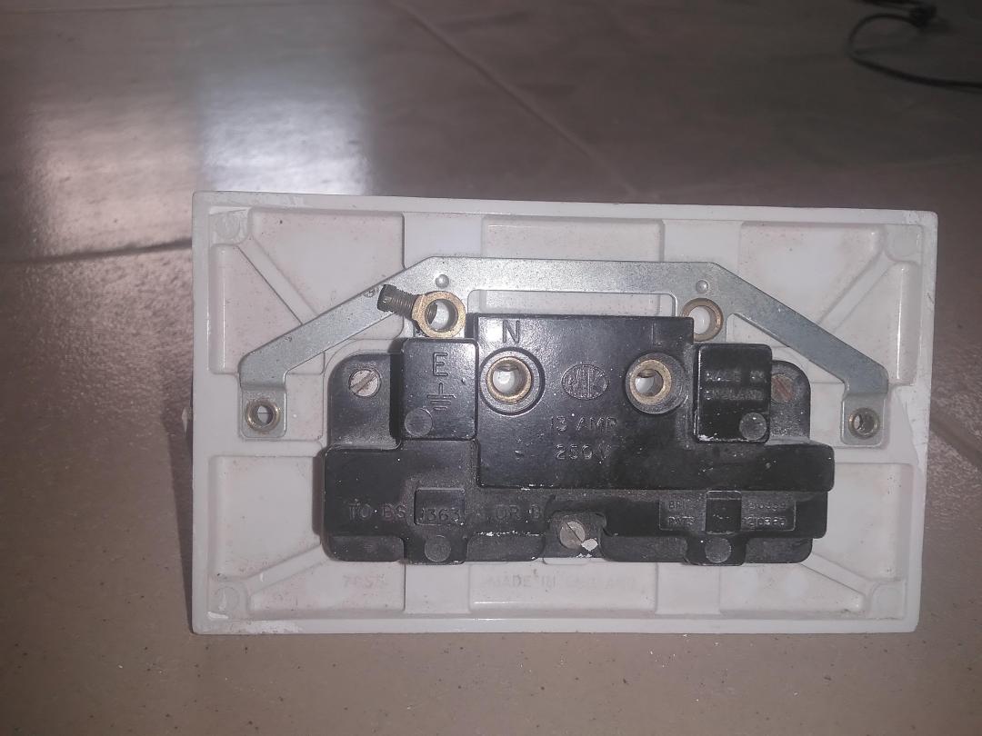 MK 2 Gang DP Switched Twin Socket 13A