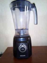 PHILLIPS BLENDER 600W